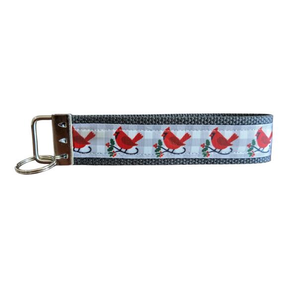 Cardinal Plaid Keychain Wristlet Handmade Key FOB Gray Winter Scene Bird Present - Picture 3 of 5